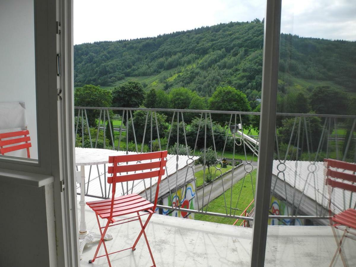 Apartment Lollo Enkirch Buitenkant foto